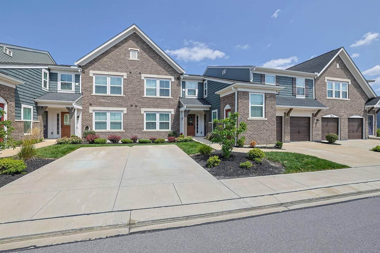 2552 Crosshill Drive - Photo 1