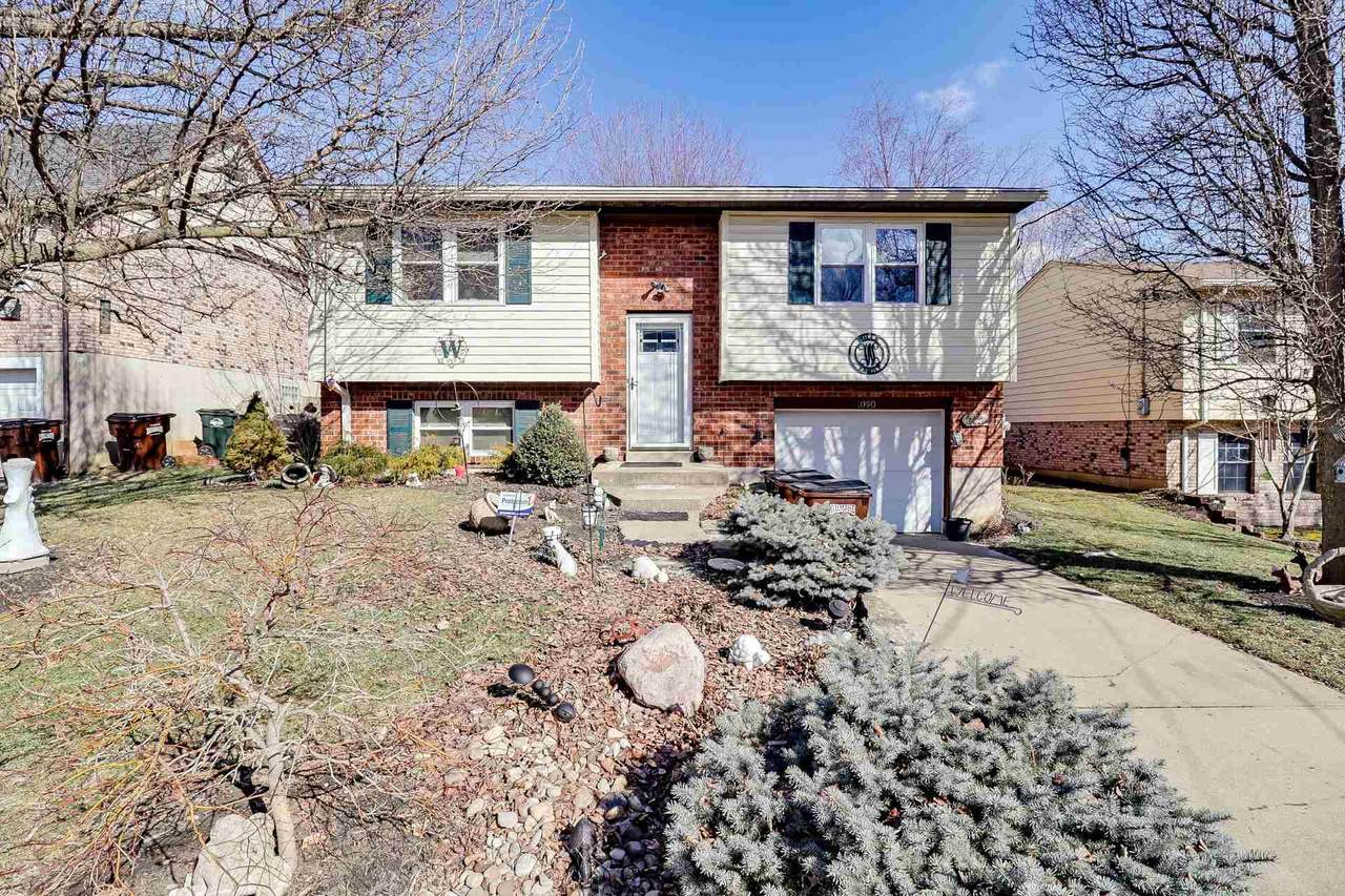 1090 Henry Street - Photo 1
