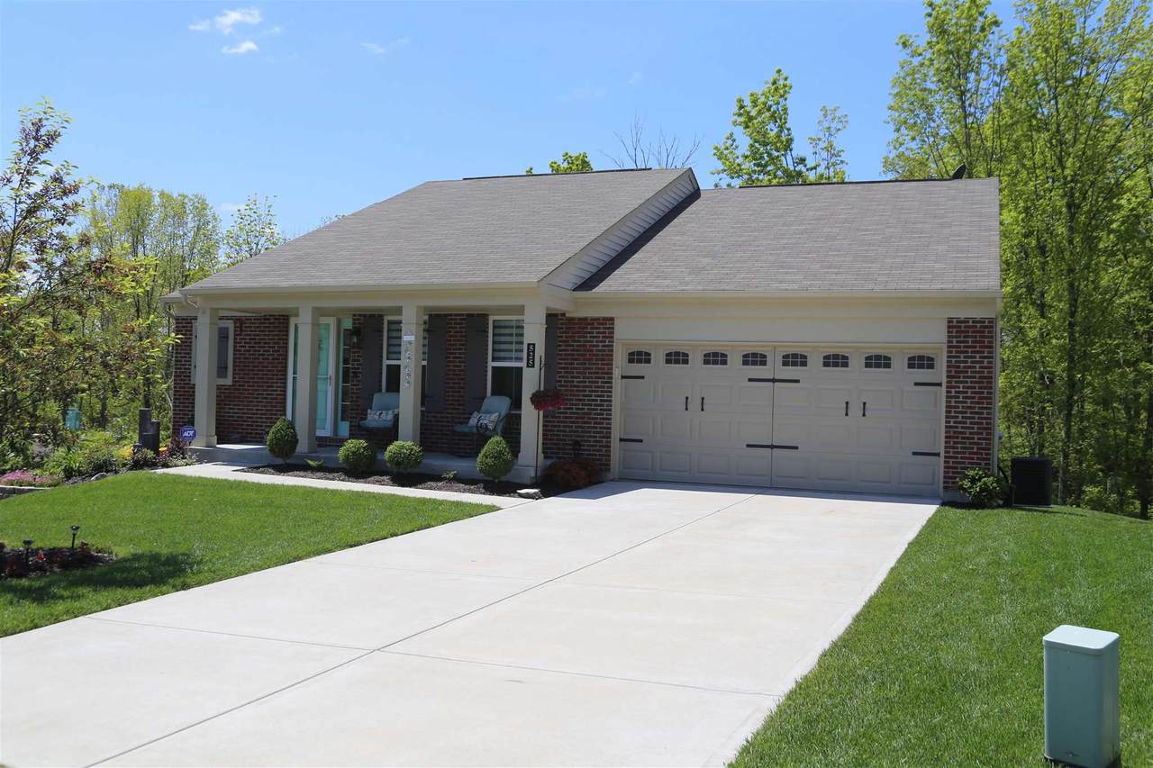 525 Panzeretta Drive - Photo 1