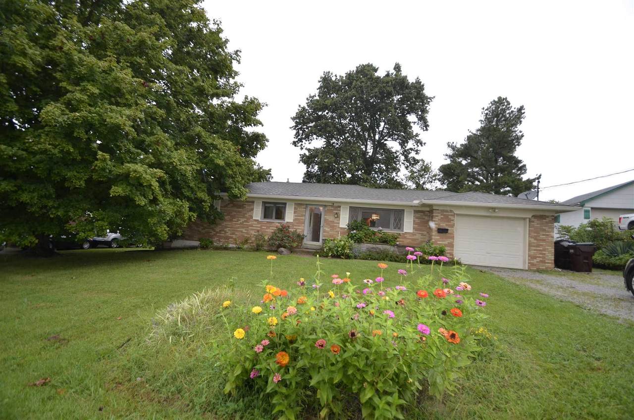 18 Thatcher Court - Photo 1
