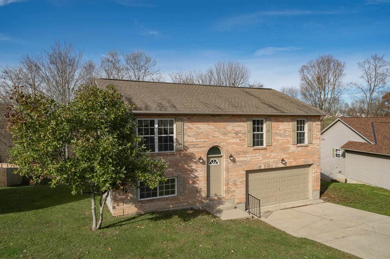 247 Brentwood Drive - Photo 1