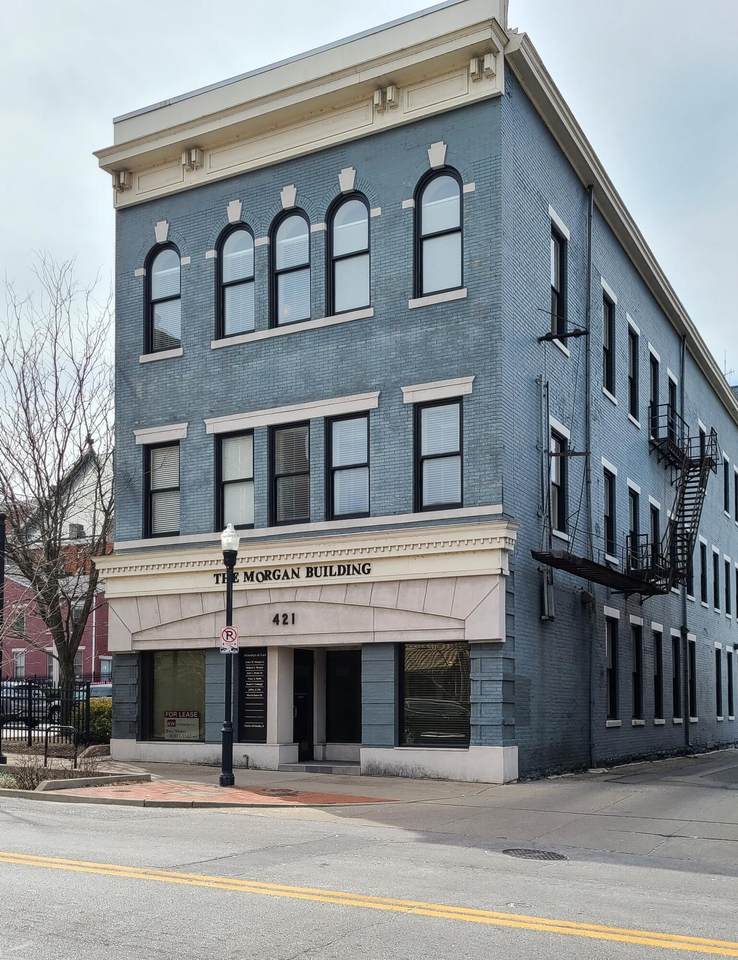 421 Madison Avenue - Photo 1