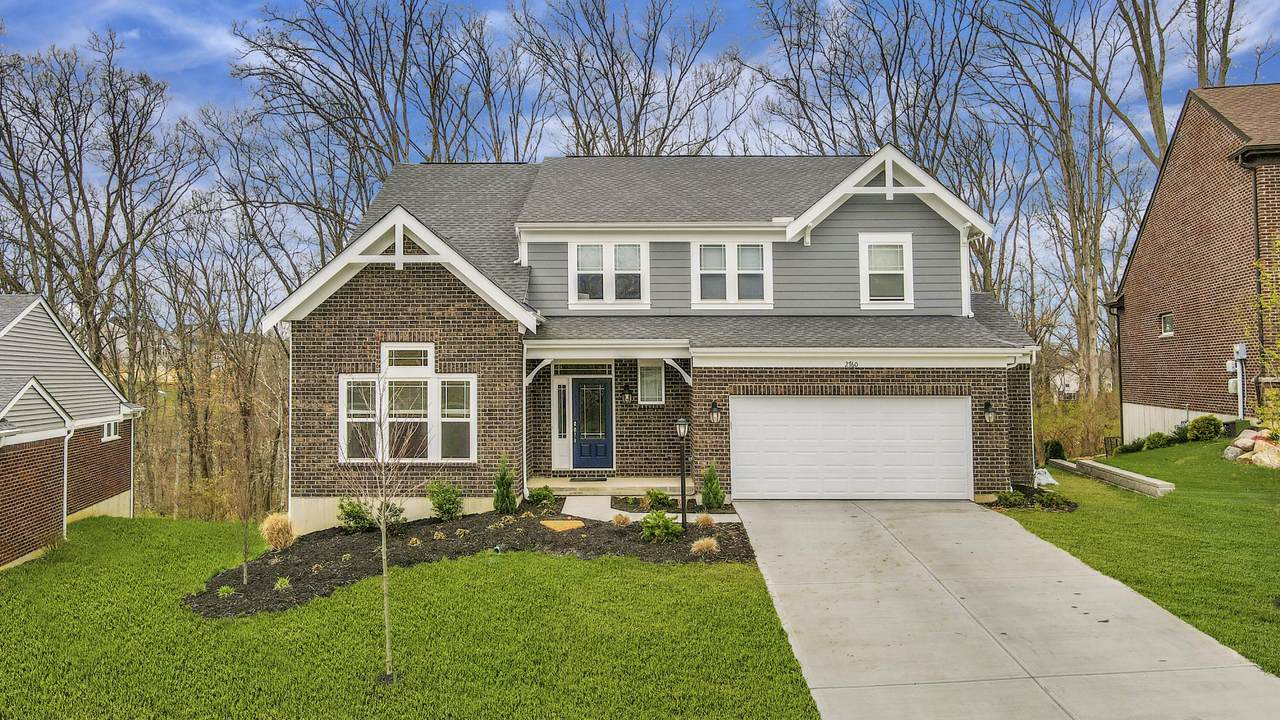 2760 Bentwood Drive - Photo 1