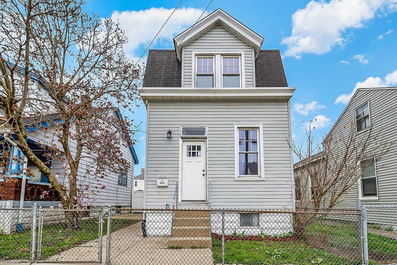 422 Thornton Street - Photo 1