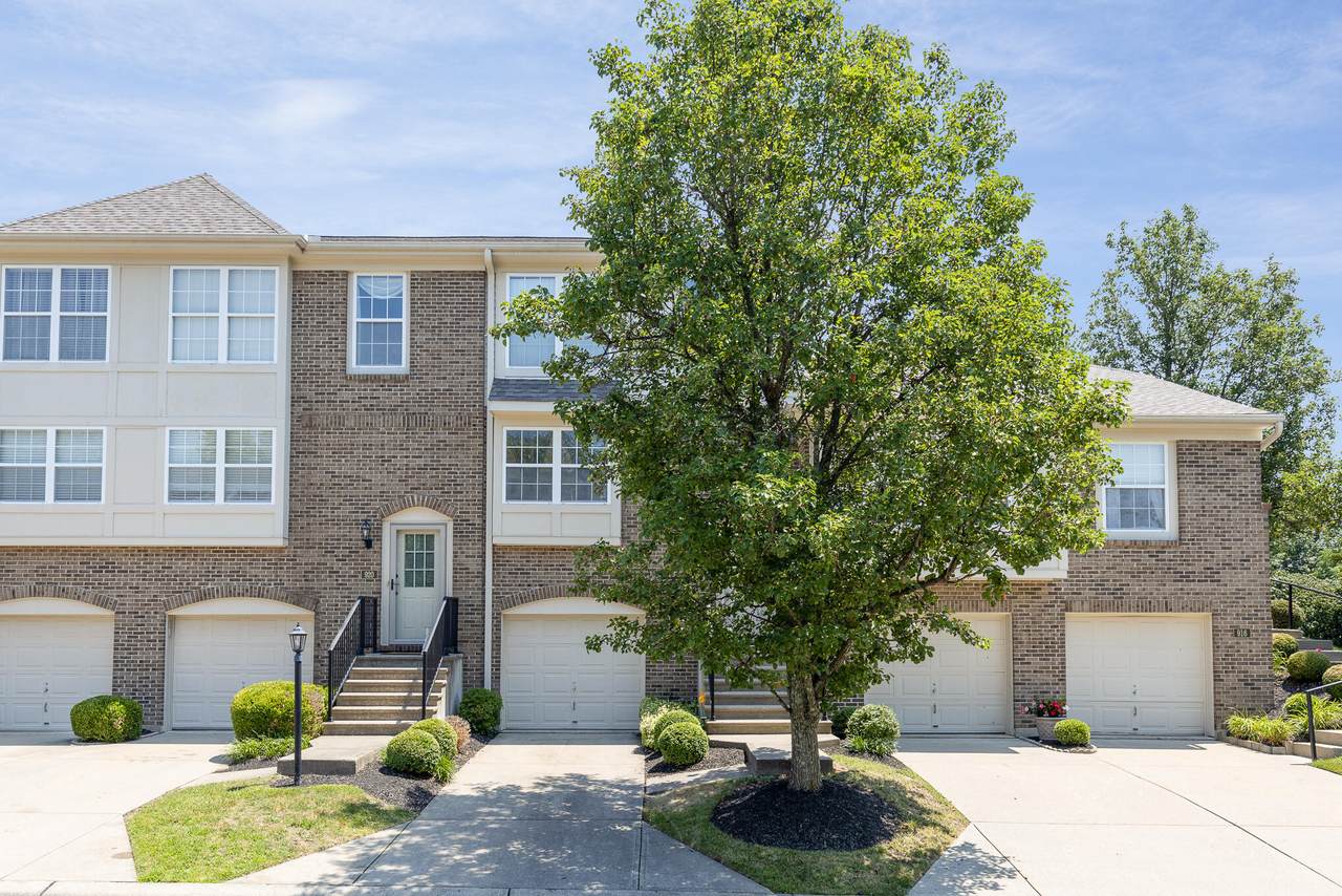 918 Oakmont Court - Photo 1