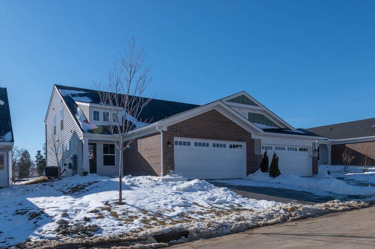 2359 Bella Ridge - Photo 1