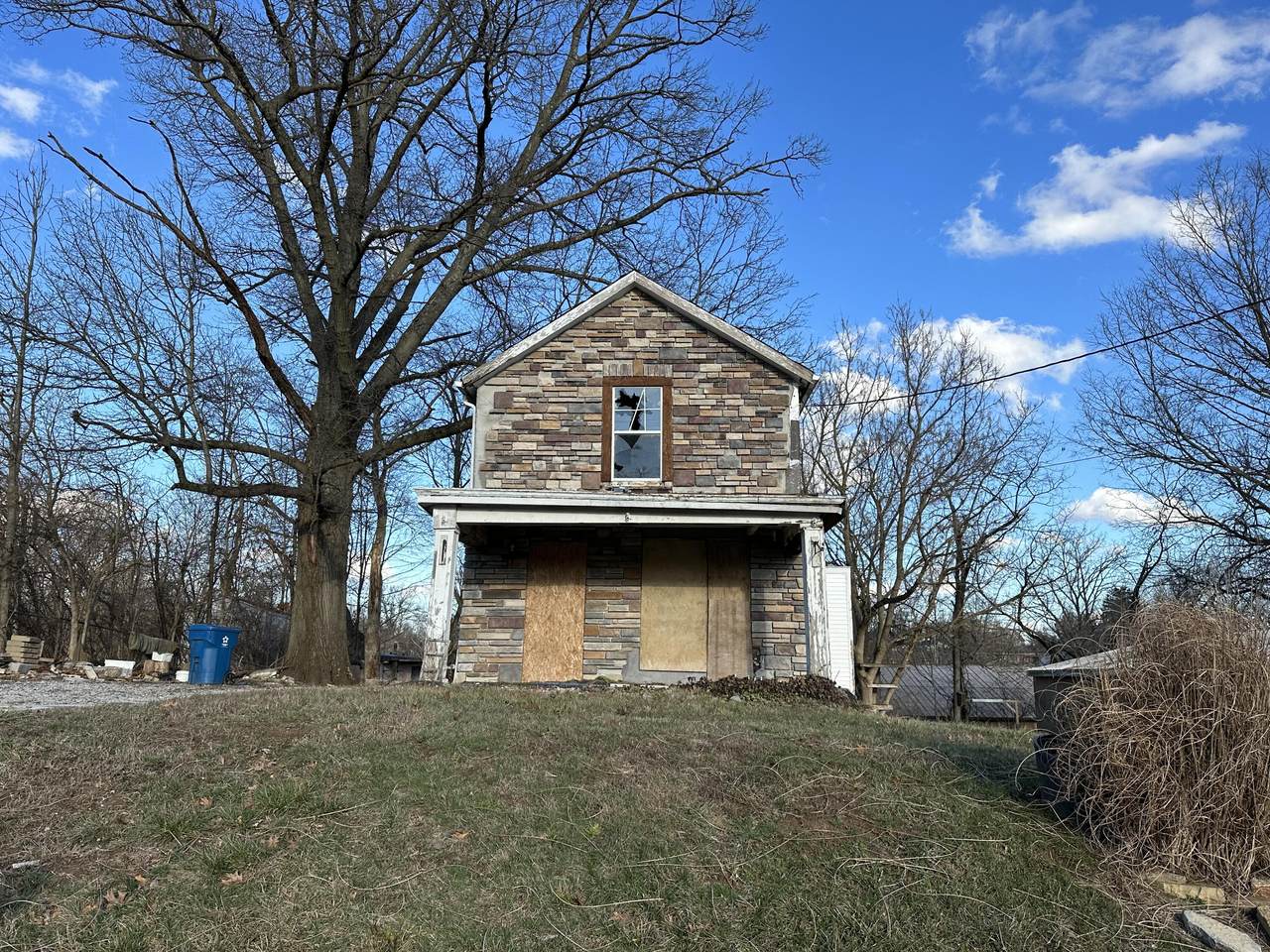 601 Lytle Avenue - Photo 1