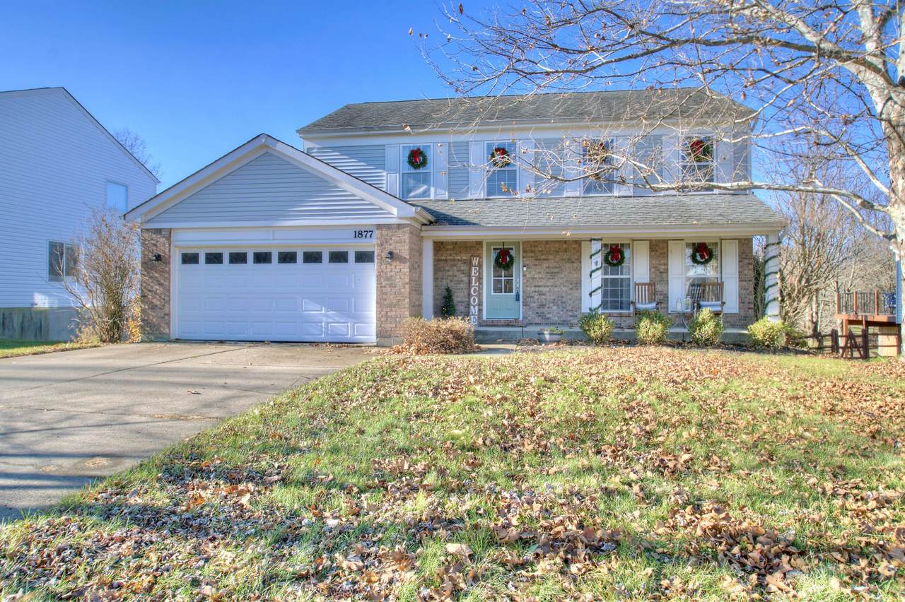1877 Knollmont Drive - Photo 1