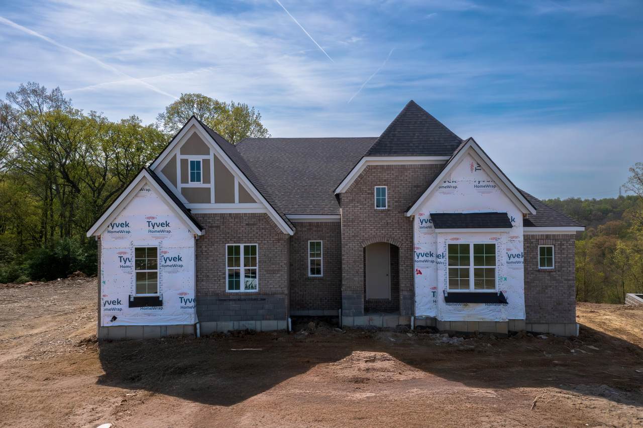 3285 Amaryllis Court - Photo 1