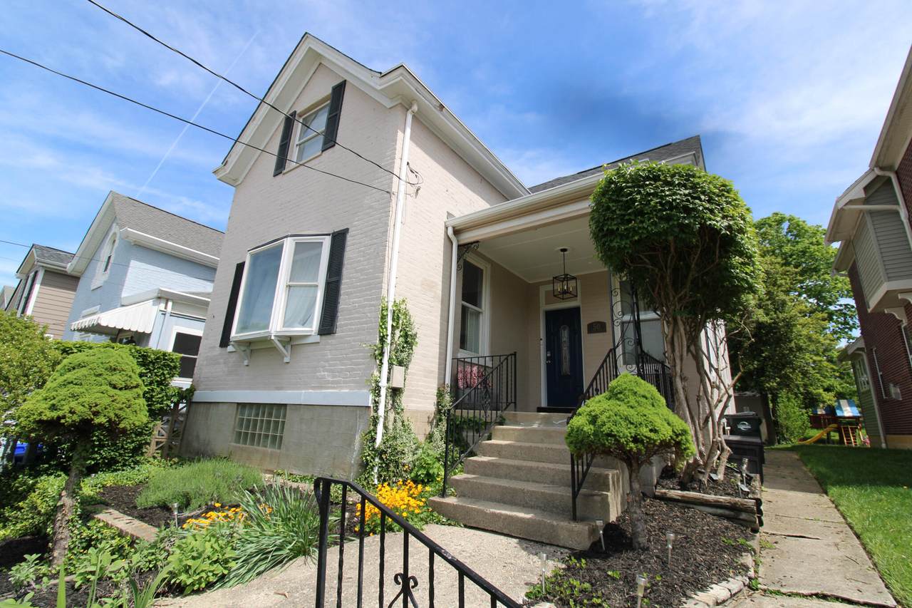 50 Sterling Avenue - Photo 1