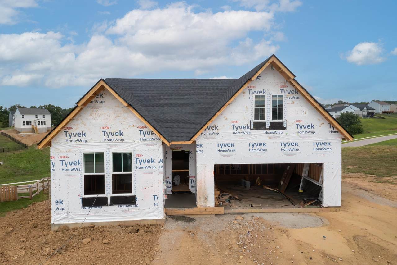383 Champagne Lane - Photo 1