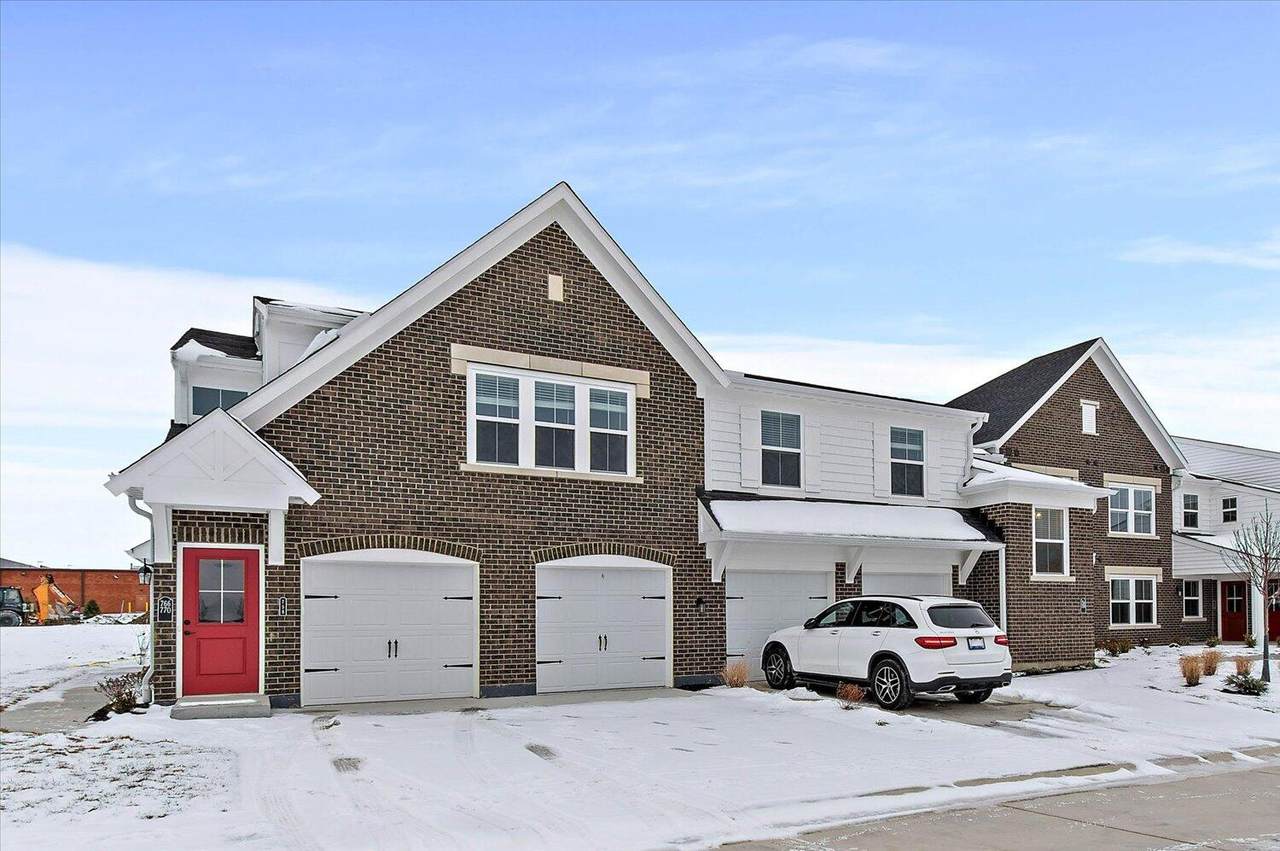 758 Crescent Landing - Photo 1