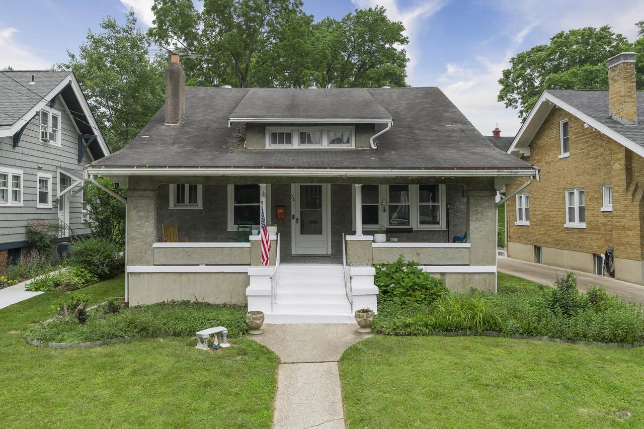 34 Tremont Avenue - Photo 1