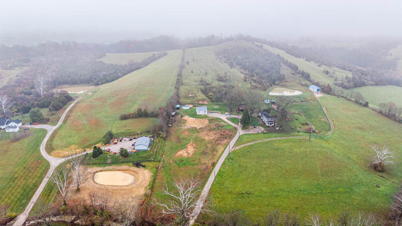 9031 Persimmon Grove Pike - Photo 1