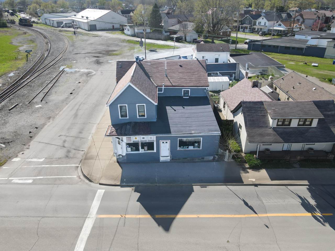 3439 Decoursey Avenue - Photo 1