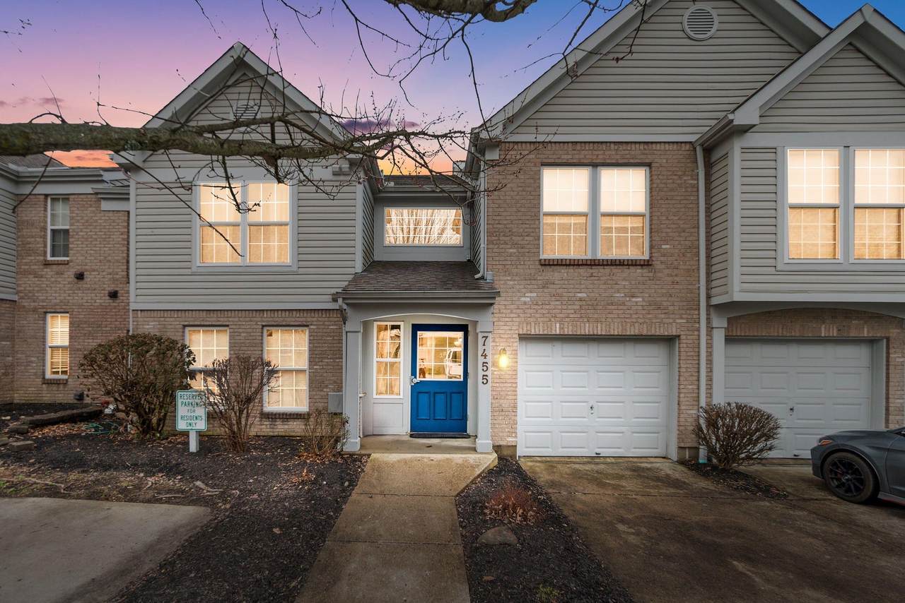 7455 Ridge Edge Court - Photo 1