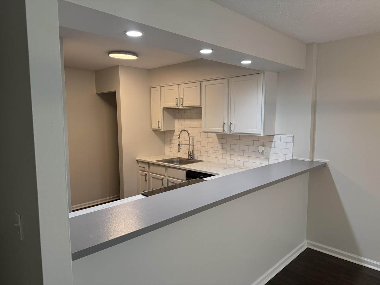 111 Winding Way - Photo 1