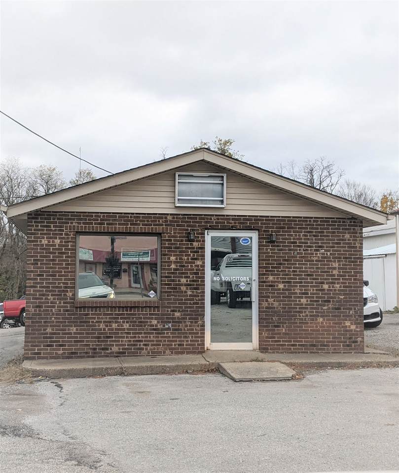 15 Main Street - Photo 1