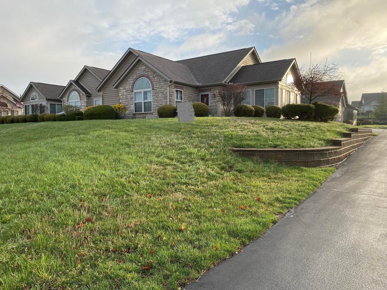 9106 Royal Oak Lane - Photo 1