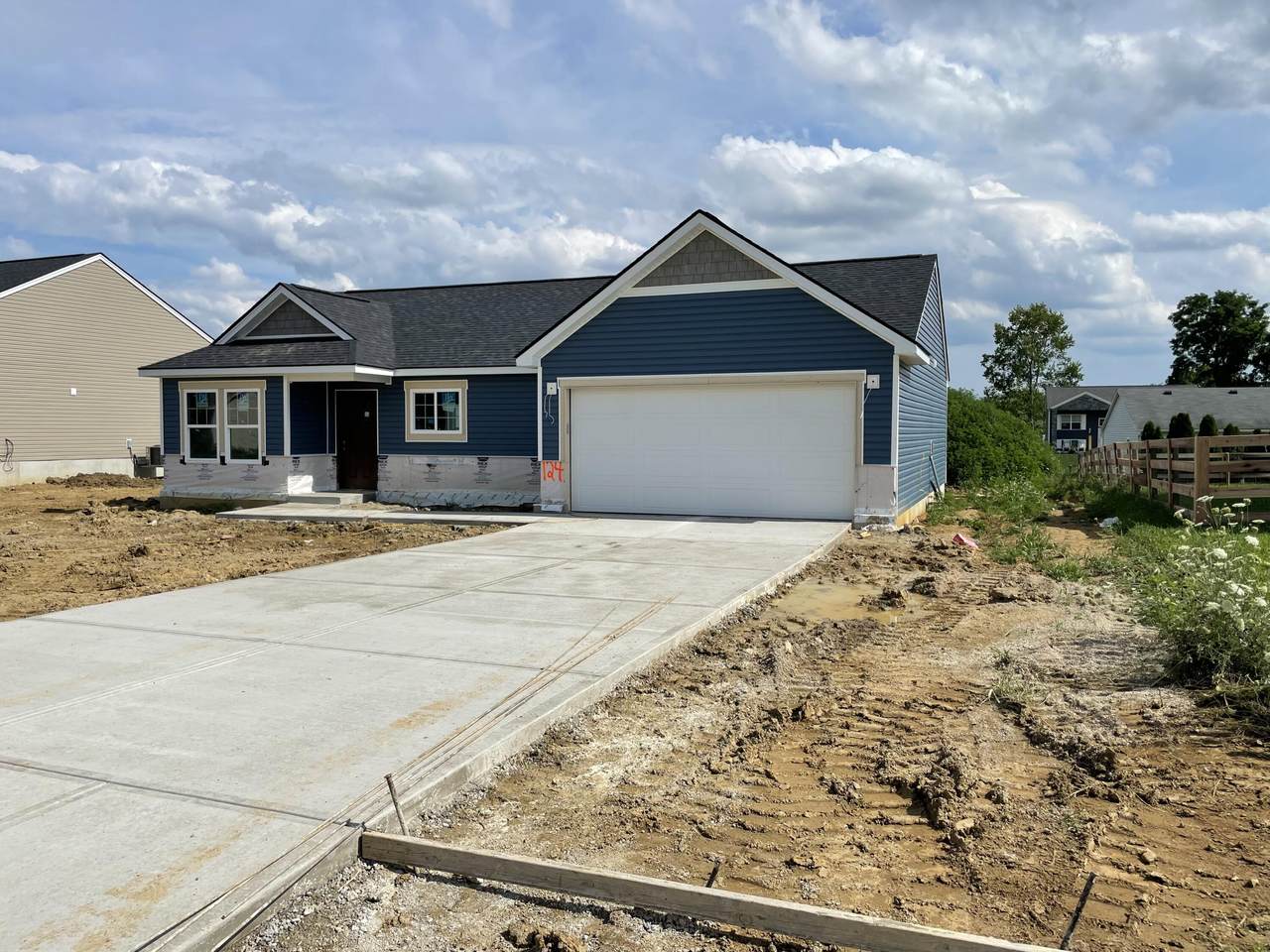 124 Summerfield Drive - Photo 1