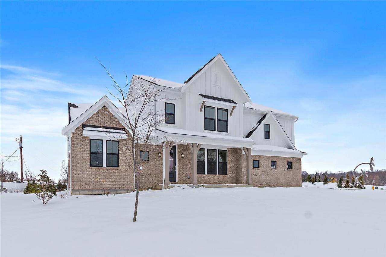 6219 Vintage Fleet Lane - Photo 1