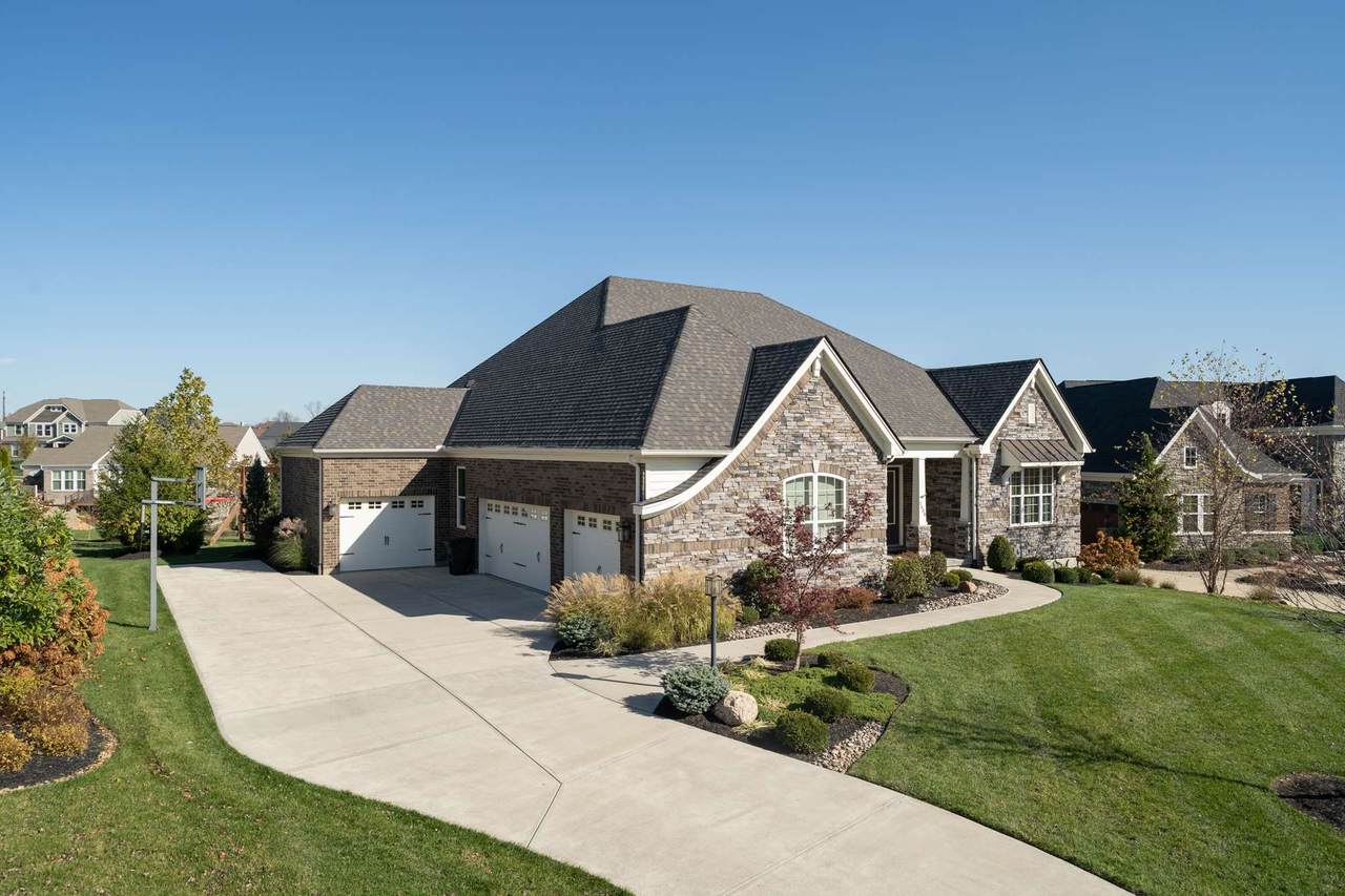 1608 Big Brown Court - Photo 1