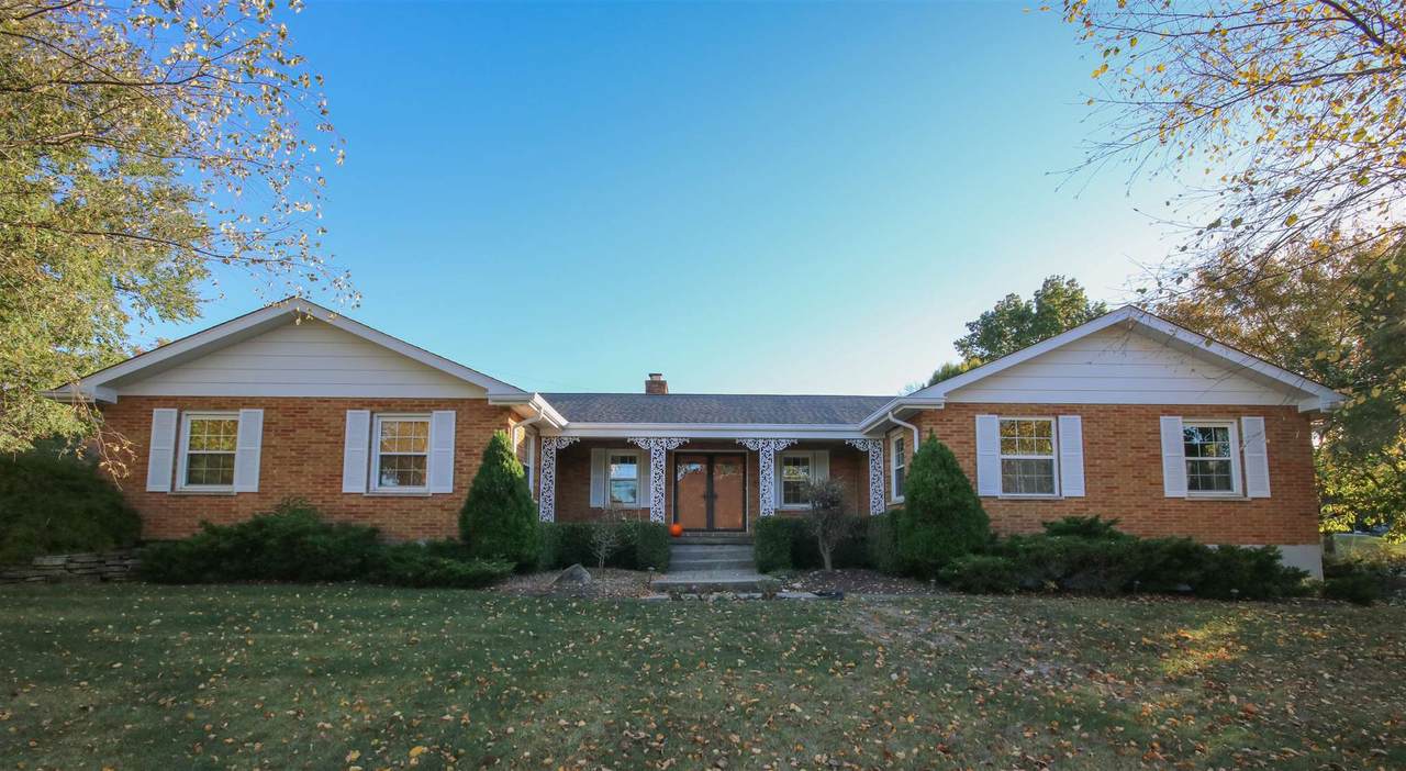 1702 Highland Avenue - Photo 1