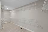 9947 Meadow Glen Drive - Photo 21