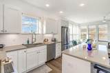 284 Manhattan Boulevard - Photo 10