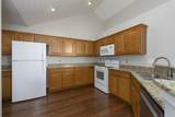 9008 Royal Oak Lane - Photo 18