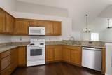 9008 Royal Oak Lane - Photo 19