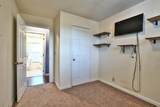 9027 Oak Lane - Photo 18