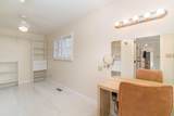 704 Fair Oaks Lane - Photo 15