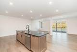 617 Manhattan Boulevard - Photo 6