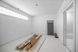 745 Manhattan Boulevard - Photo 13