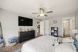 774 Yorkshire Drive - Photo 14