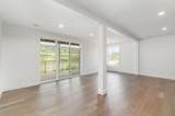 617 Manhattan Boulevard - Photo 7