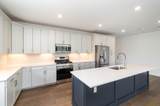 617 Manhattan Boulevard - Photo 9