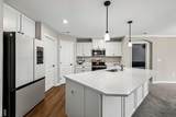 2542 Crosshill Drive - Photo 16