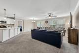 2542 Crosshill Drive - Photo 3