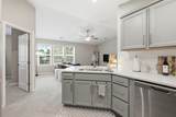 588 Foxhill Drive - Photo 11
