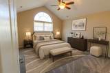 9119 Royal Oak Lane - Photo 19
