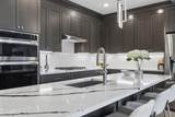 745 Manhattan Boulevard - Photo 10