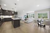 745 Manhattan Boulevard - Photo 7