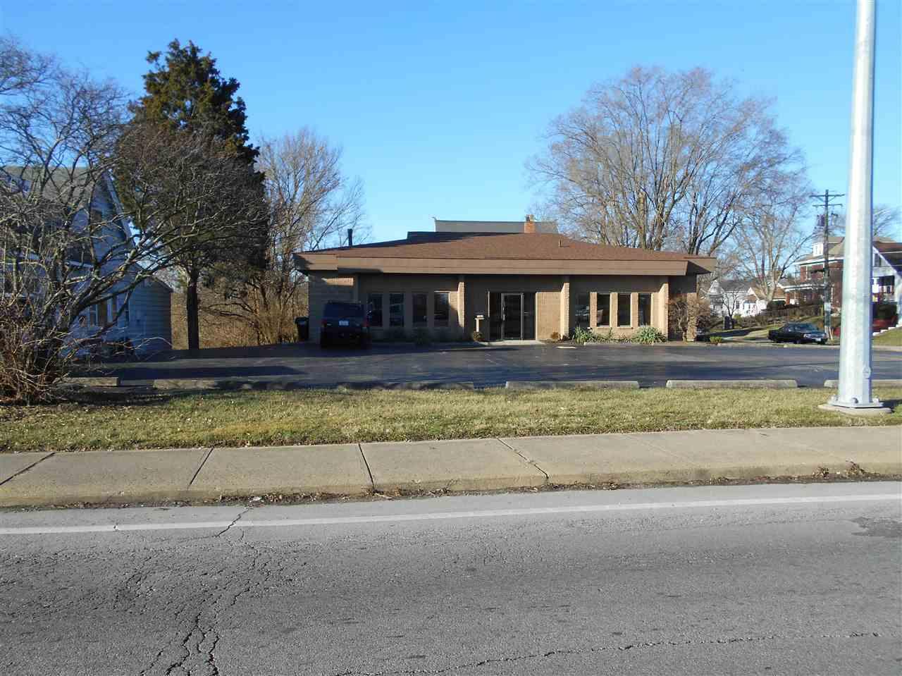 1501 Alexandria Pike - Photo 1