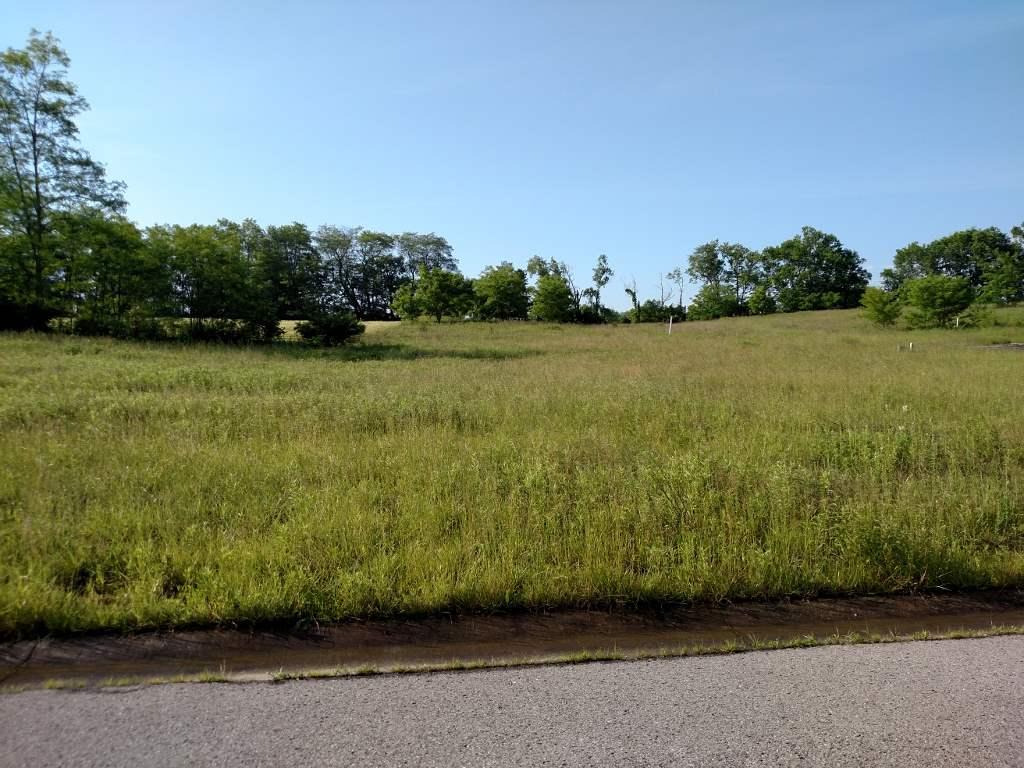 114 Ashley Drive - Photo 1