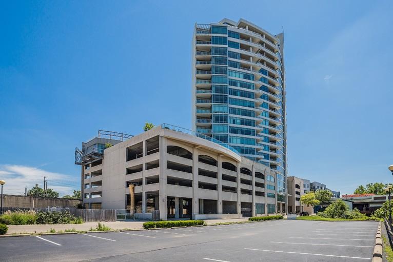 400 Riverboat Row - Photo 1