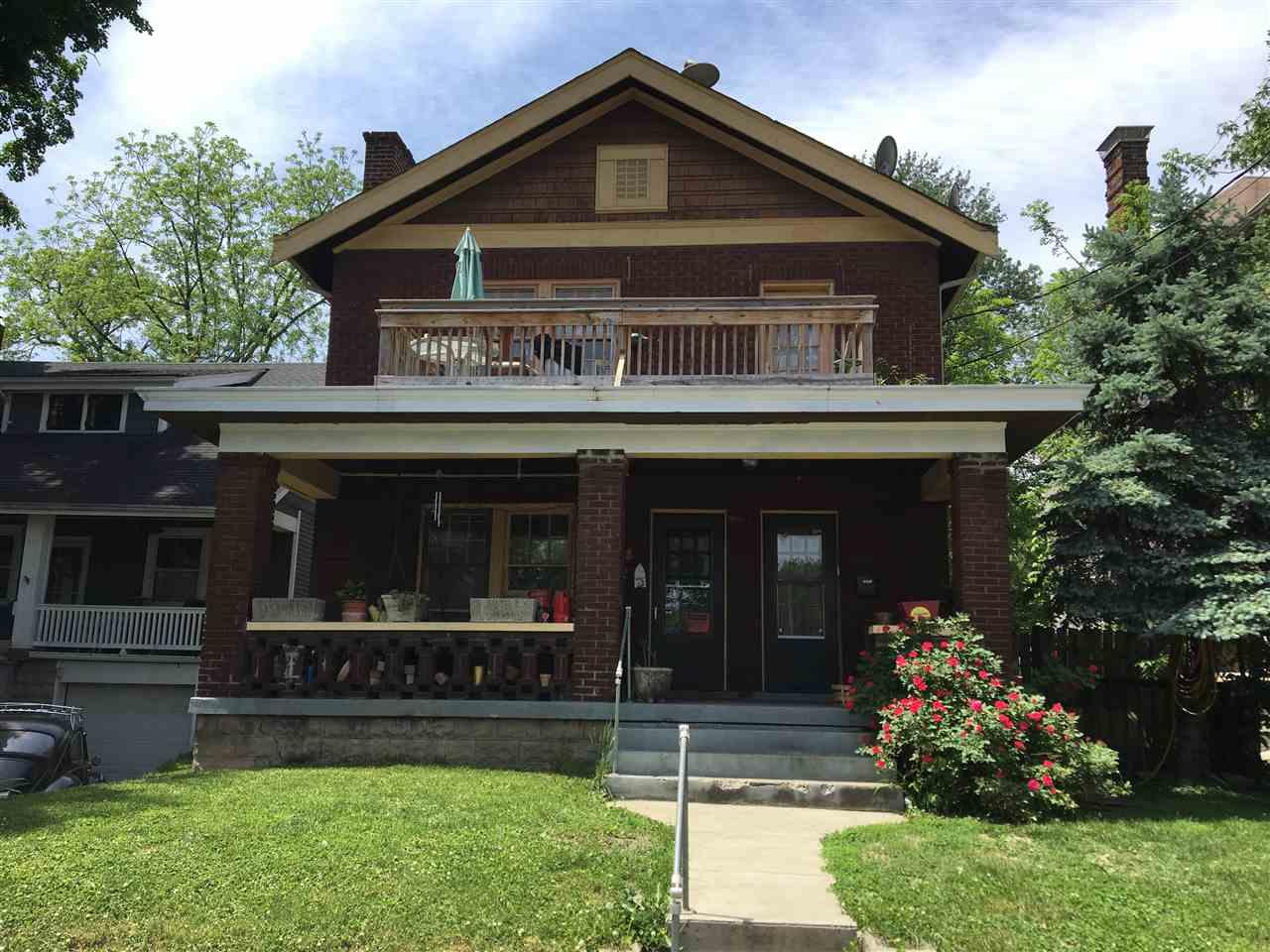 1527 Garrard - Photo 1