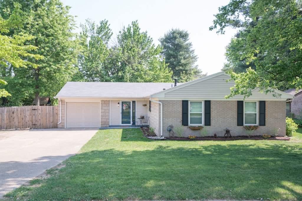 3927 Riveroaks - Photo 1