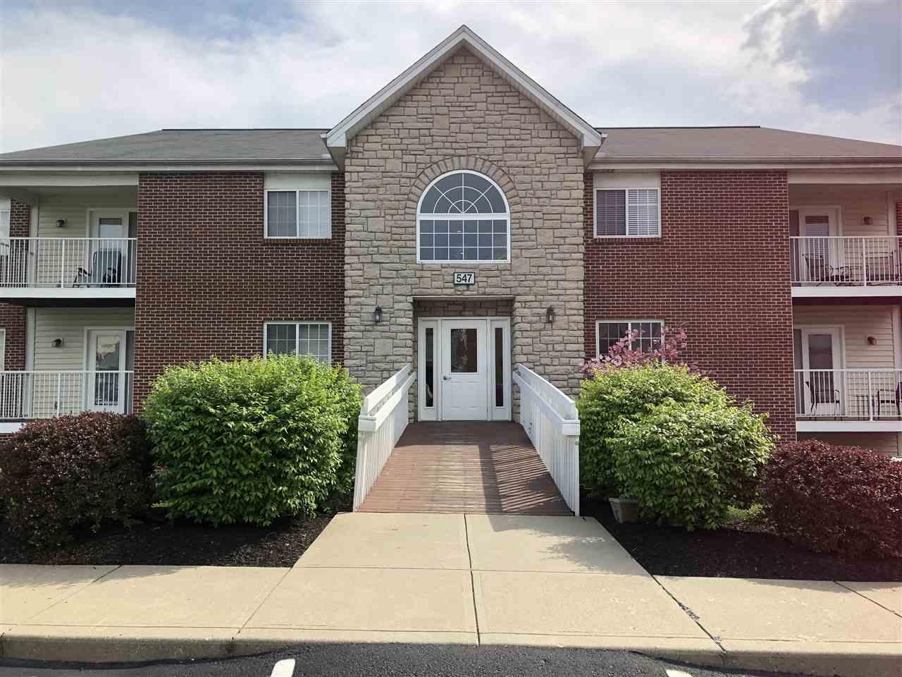 547 Arthur Court - Photo 1